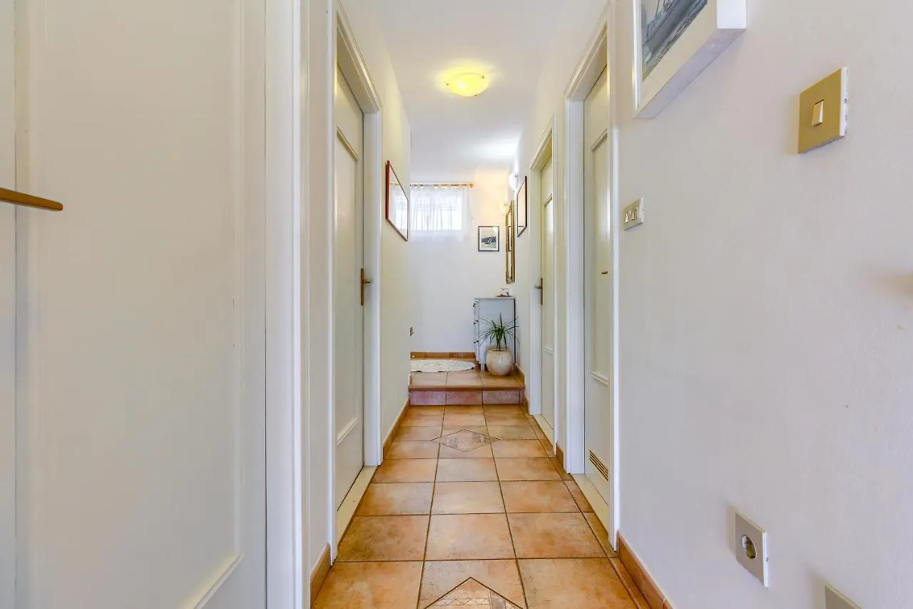 Apartments Meri Trogir
