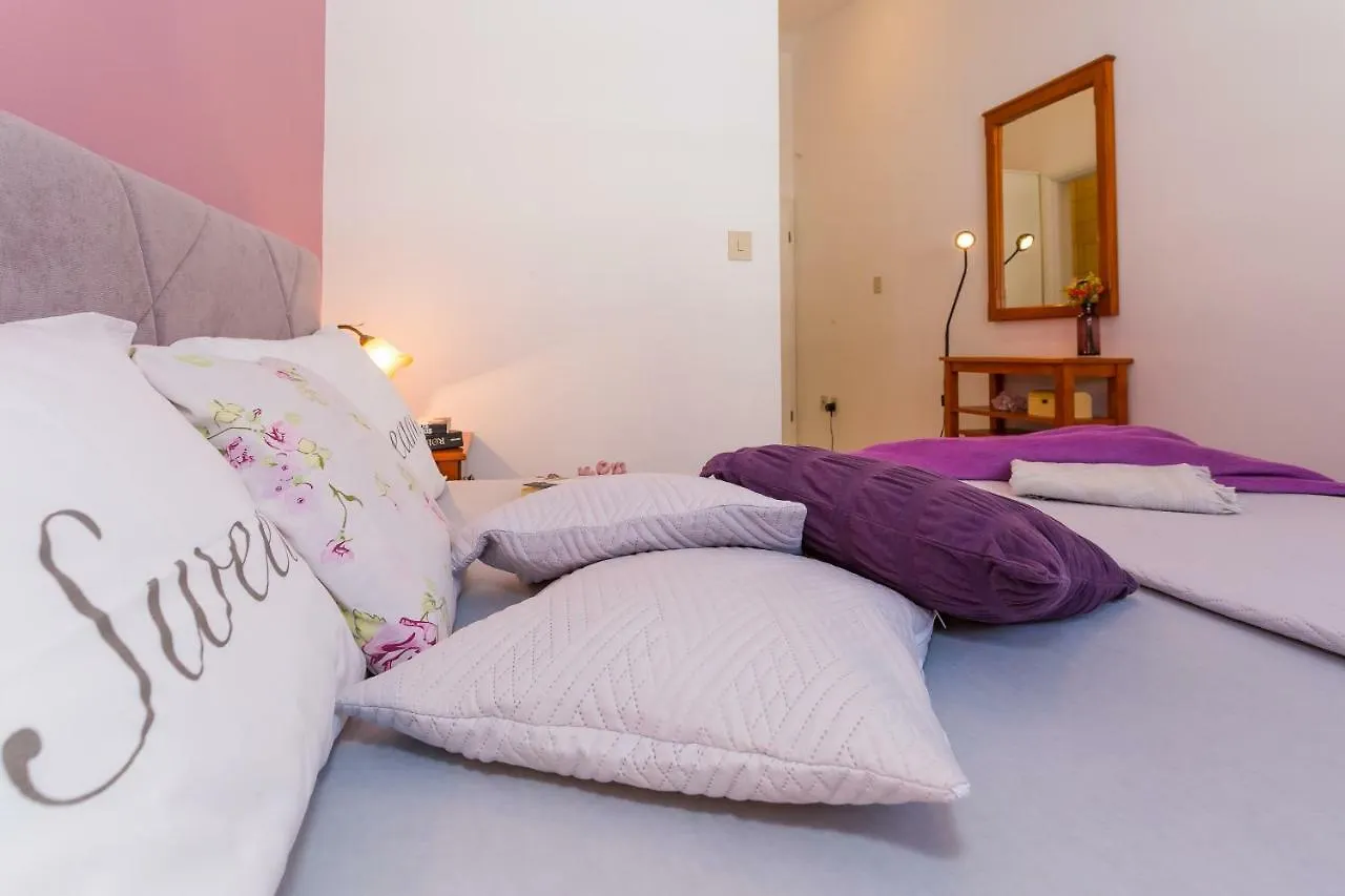 Apartments Meri Trogir Horvátország